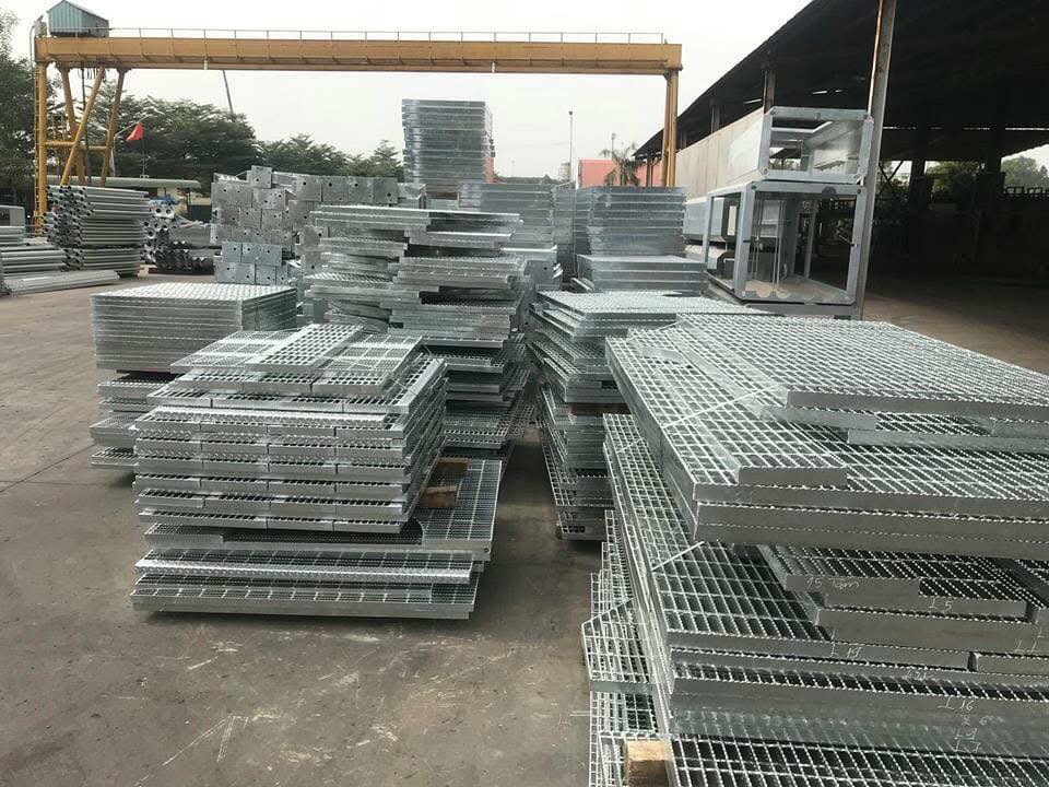 Ưu điểm tấm sàn grating mạ kẽm nhúng nóng Ưu điểm tấm sàn grating mạ kẽm nhúng nóng