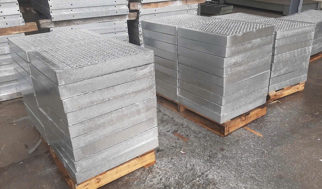 Gia công nắp hố ga Grating theo yêu cầu Gia công nắp hố ga Grating theo yêu cầu