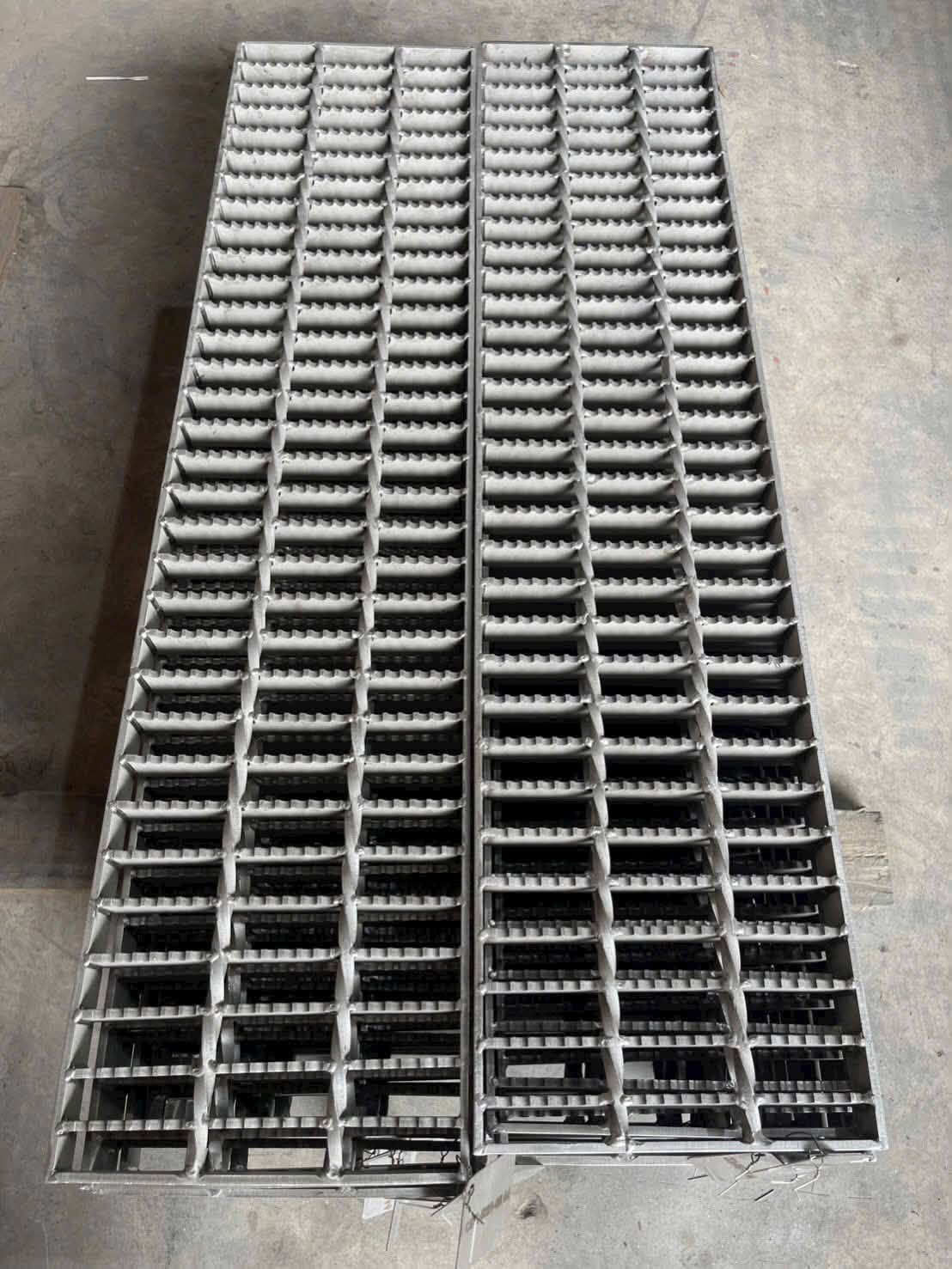 Các dạng tải trọng sàn grating Các dạng tải trọng sàn grating