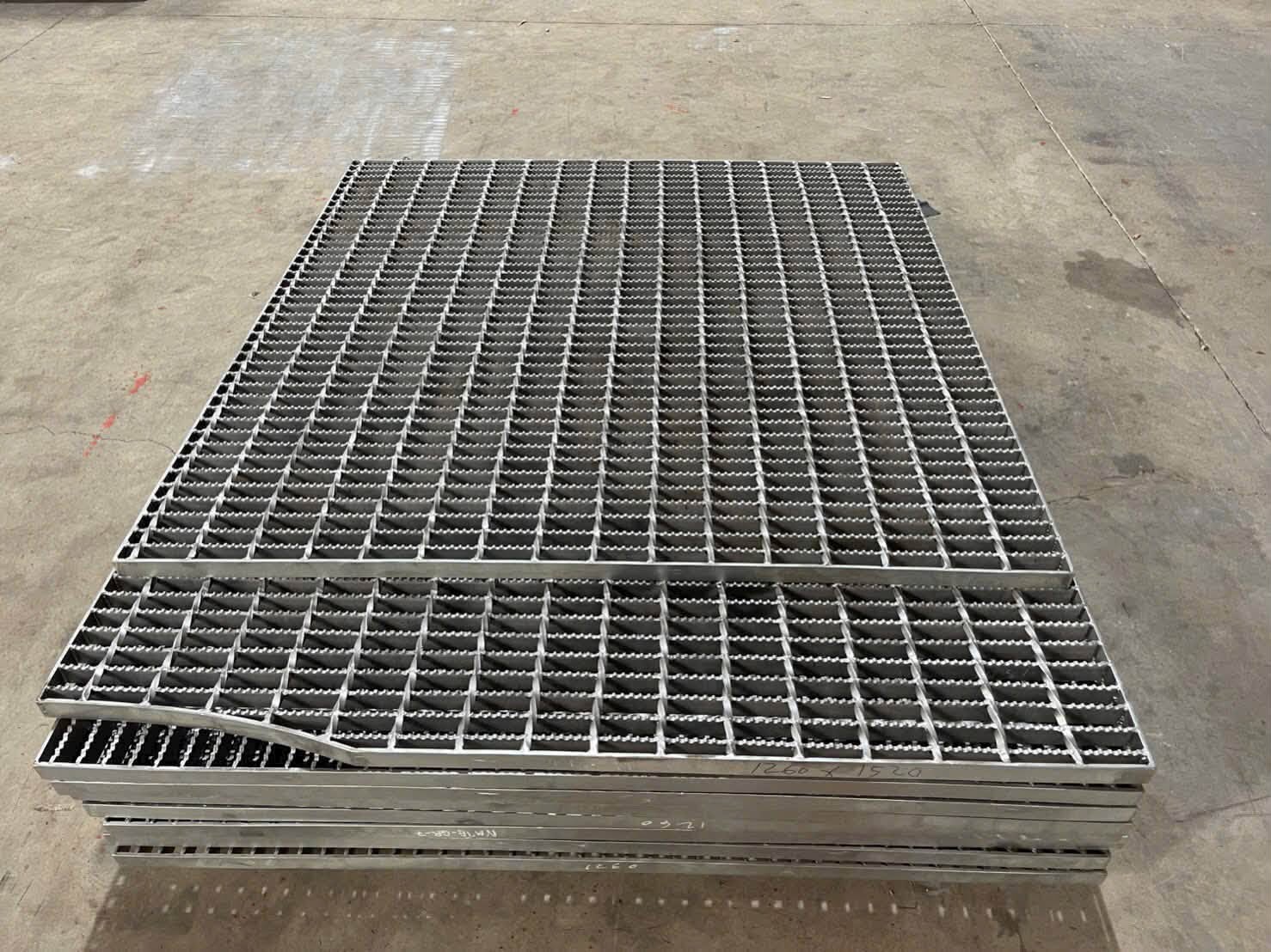 Cách tính tải trong sàn grating Cách tính tải trong sàn grating